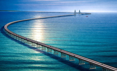 Cầu vượt biển Cần Giờ & Cầu Cần Giờ