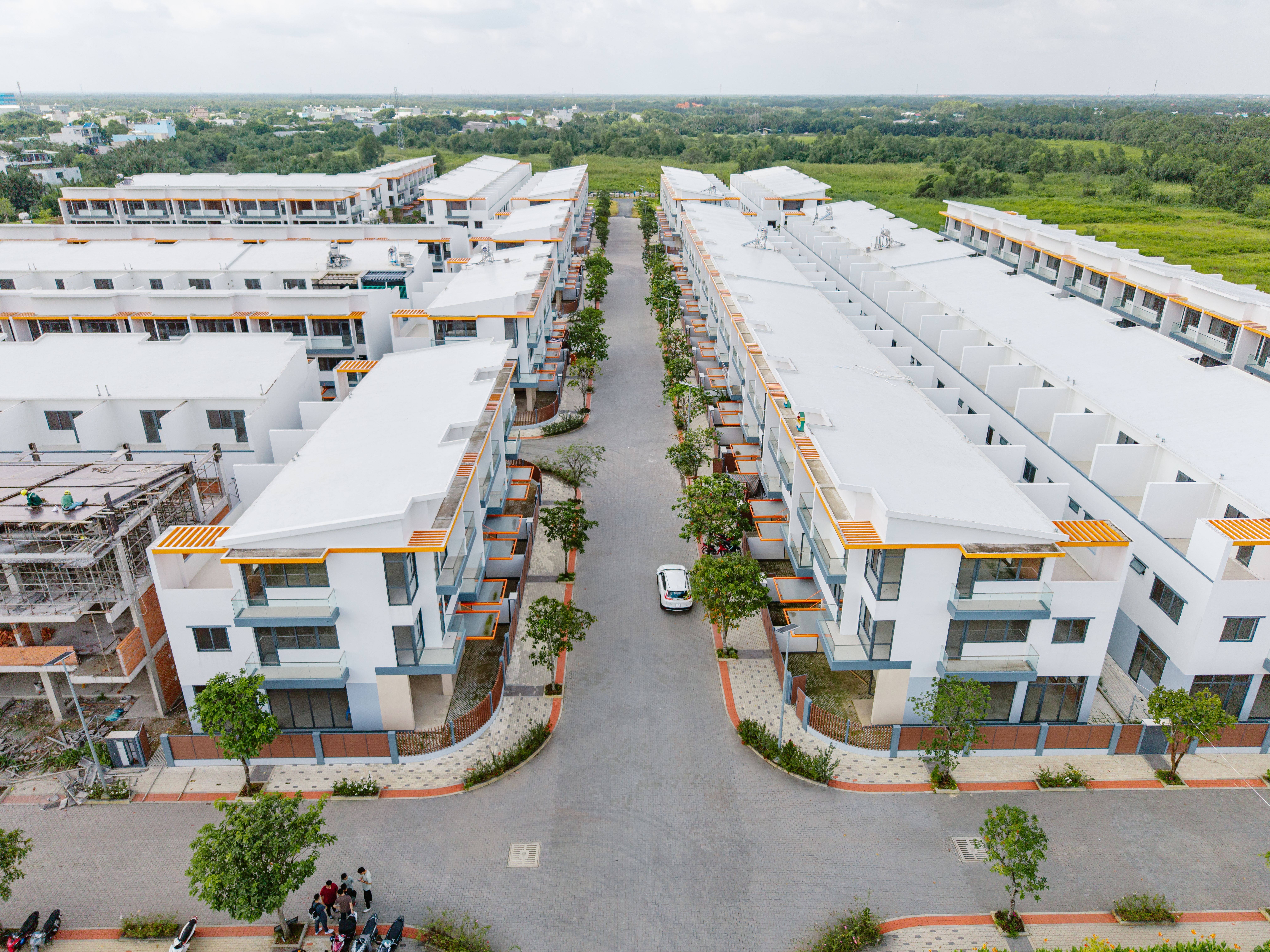 Nhịp sống thực tại Elite Life với hơn 35% cư dân đã chính thức dọn về an cư, tạo nên một cộng đồng văn minh và hiện tại.