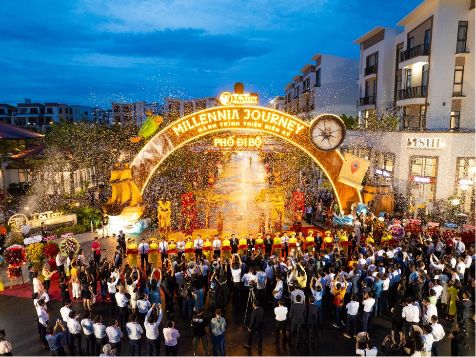 Nhịp sống sôi động tại phố đi bộ thiên niên kỷ – nơi Esy House đánh giá là ngòi nổ kinh doanh cho các dãy shophouse tại phân khu The Stella.